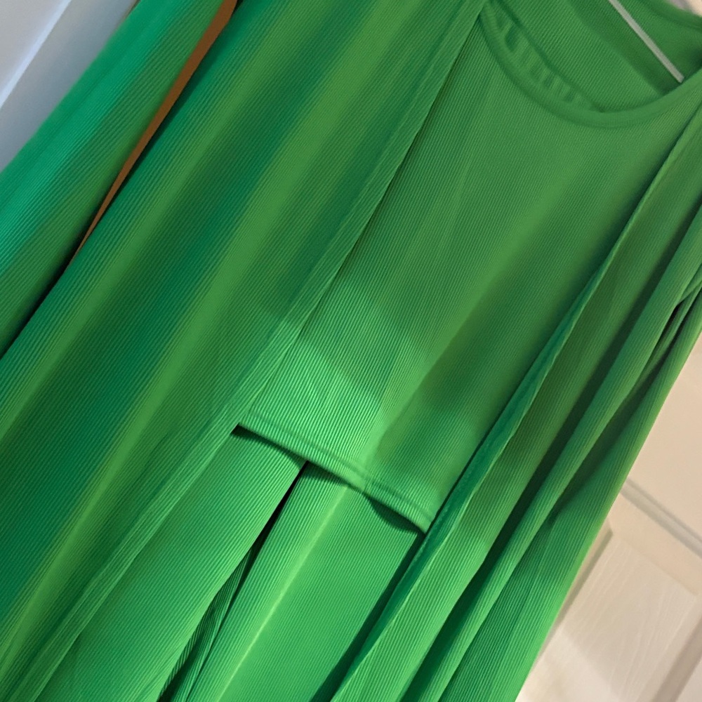 Elegant Green Women's Dress